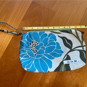 Ju-Ju-Be Be Quick Pouch Diaper Bag Blue Floral